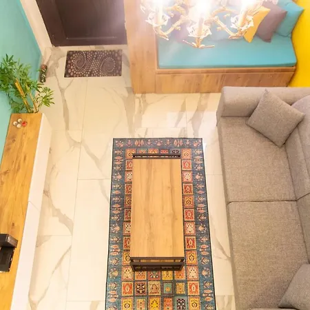 Studio Flat In Alsancak Appartement