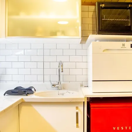 Central&colorful Studio Flat In Alsancak Smirne